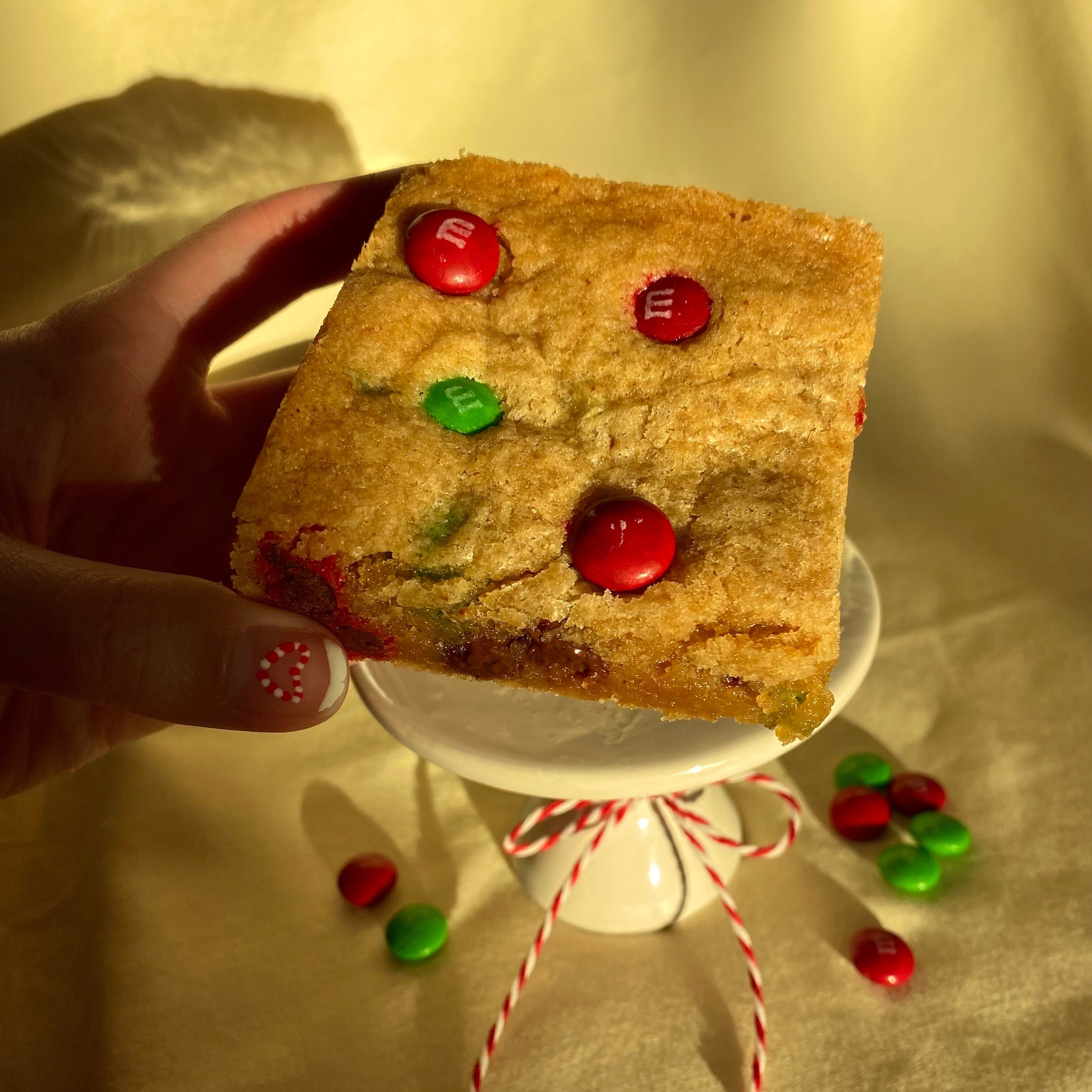 Holiday M&M Cookie Bar