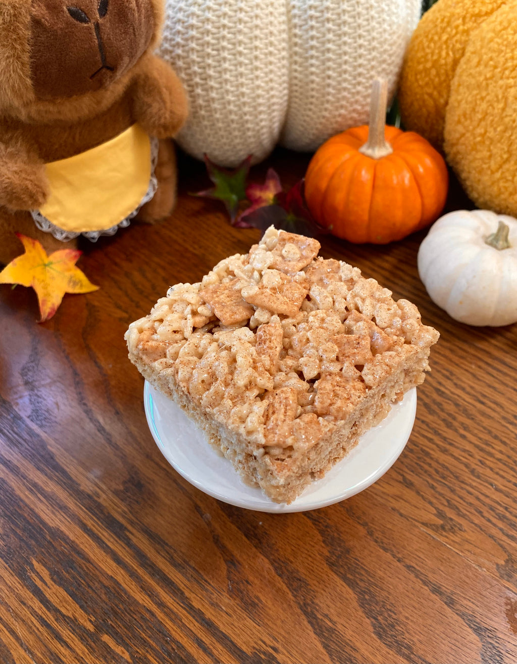 Cinnamon Toast Krispie Bar