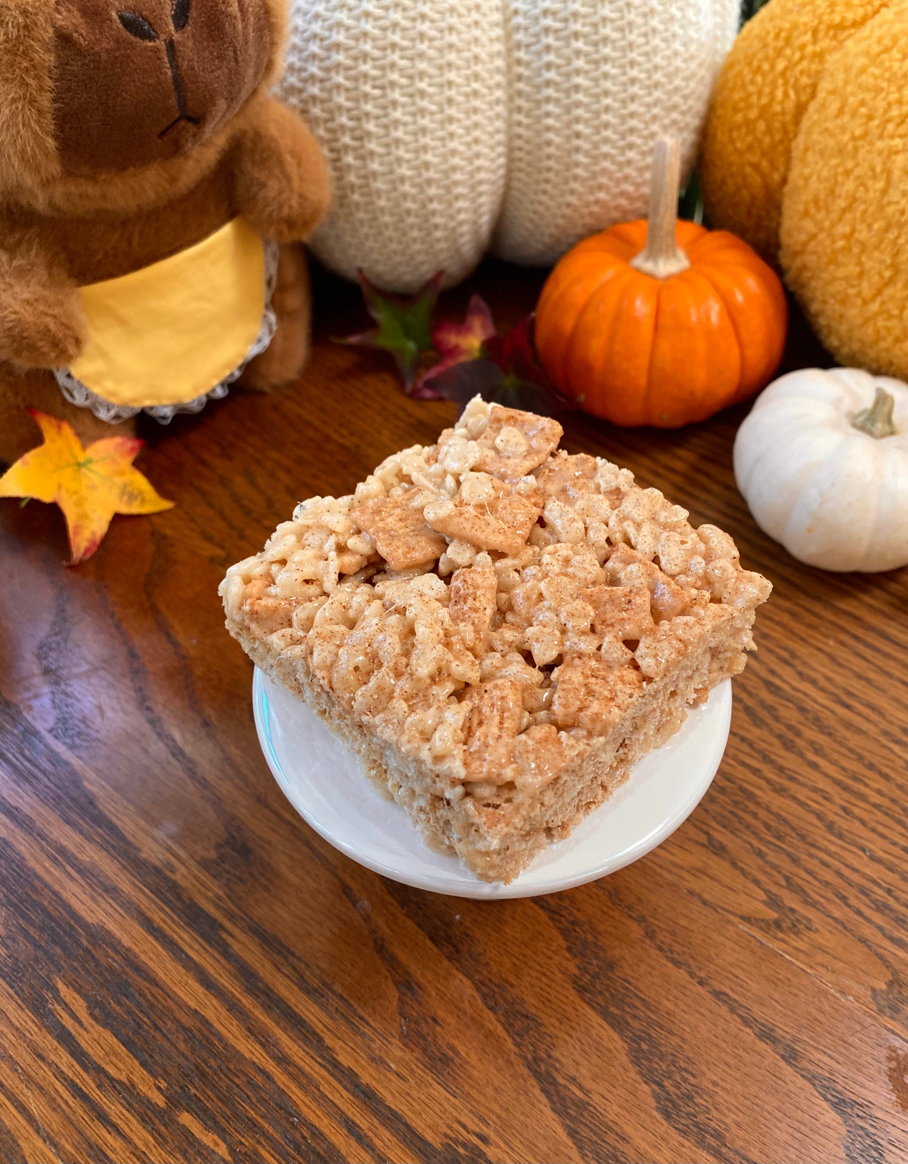 Cinnamon Toast Krispie Bar