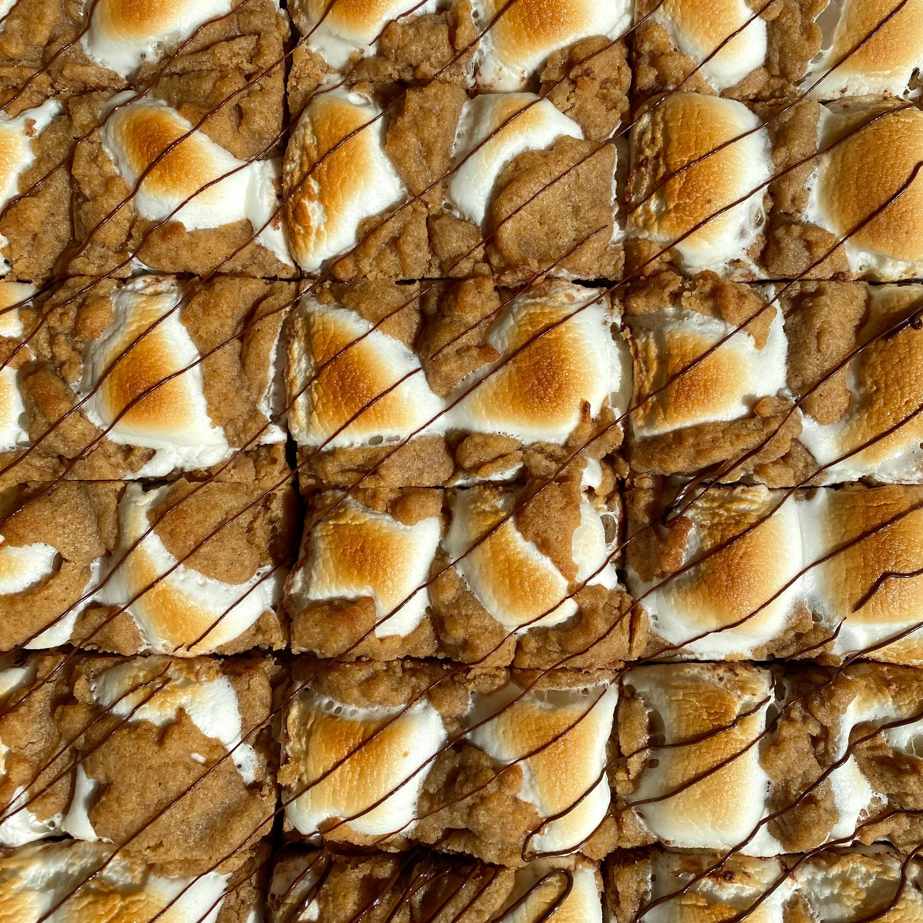S’mores Cookie Bar