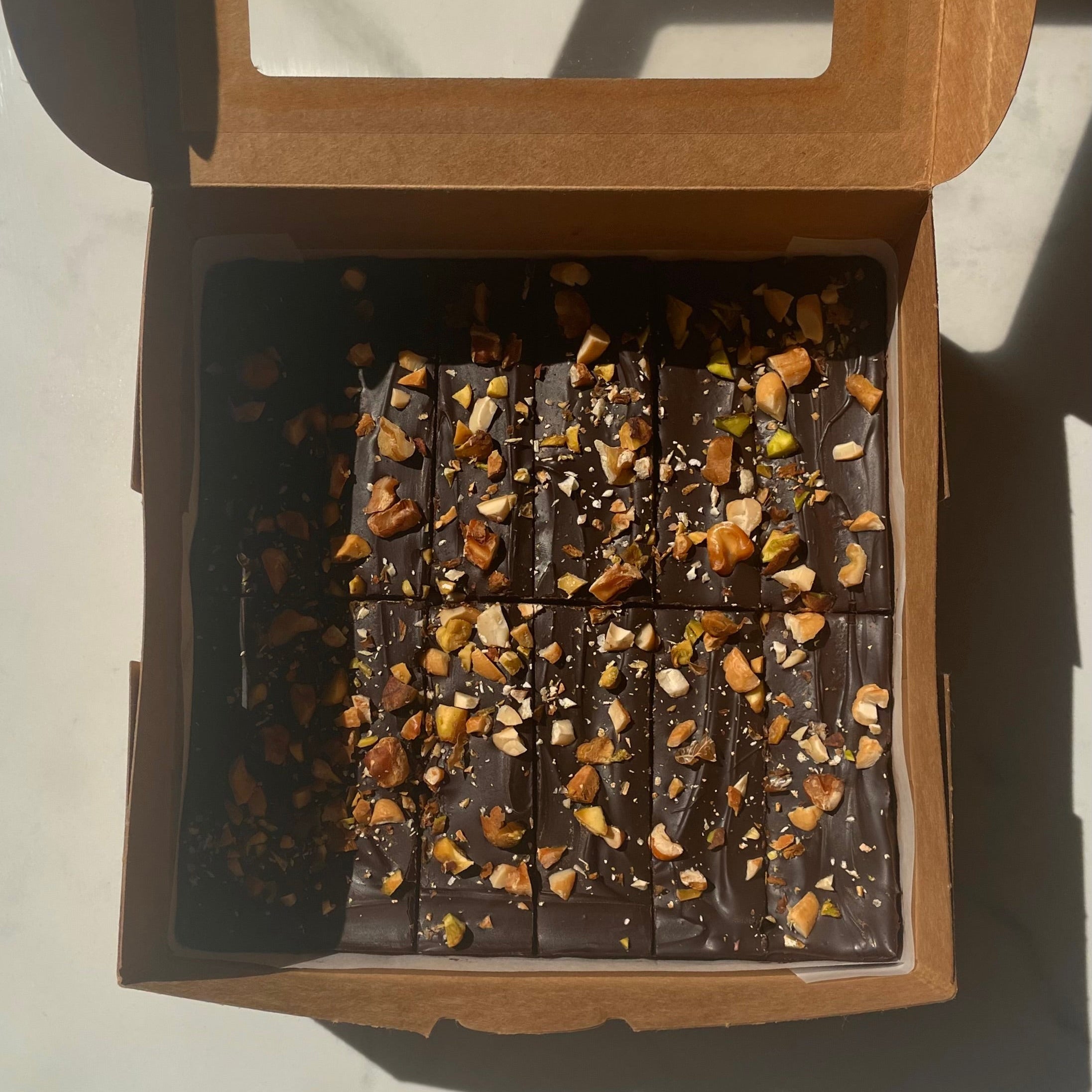 Date & Nut Bars (Vegan, No sugar added)