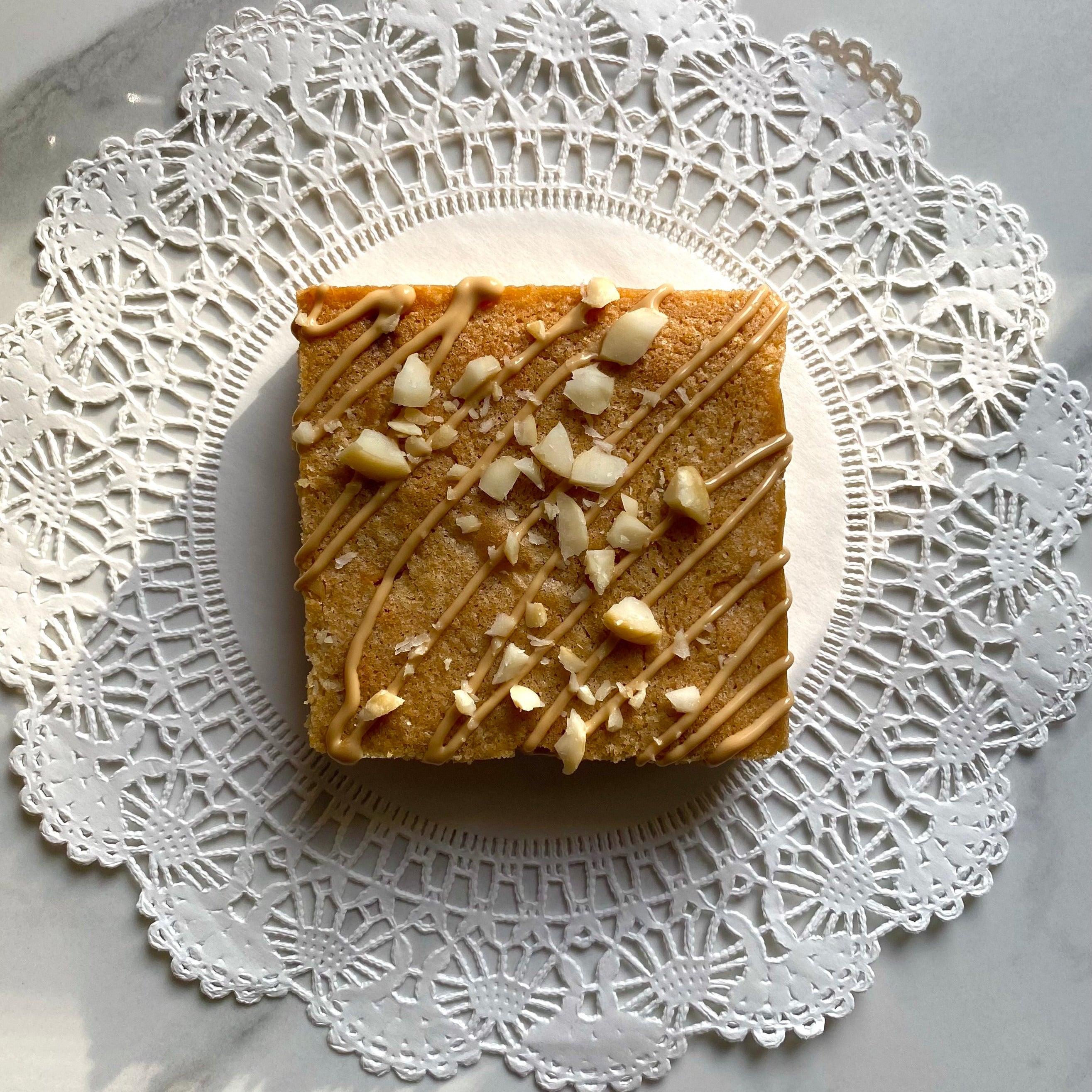 Toasted White Chocolate Macadamia Nut Blondie