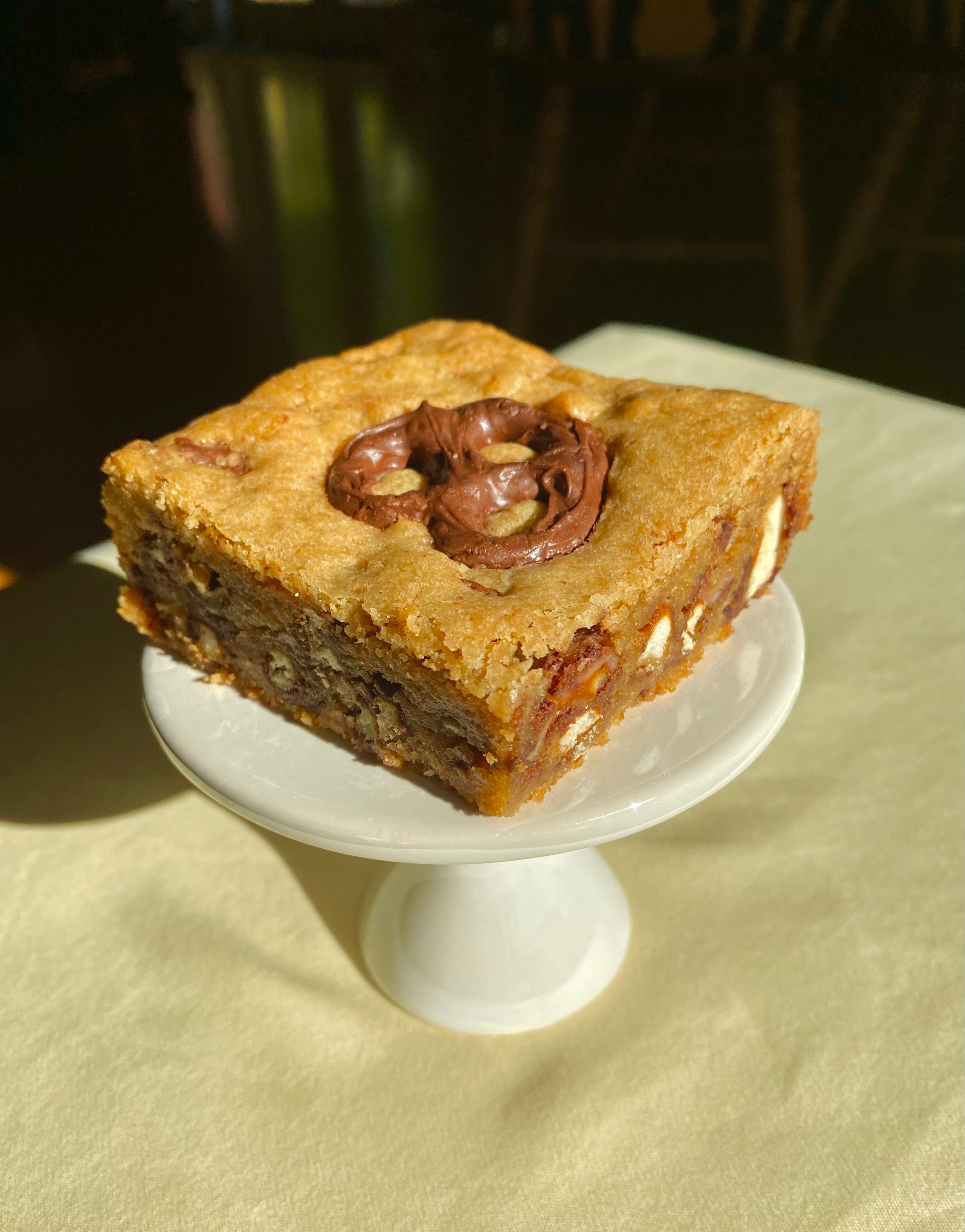 Chocolate & Toffee Covered Pretzel Cookie Bar