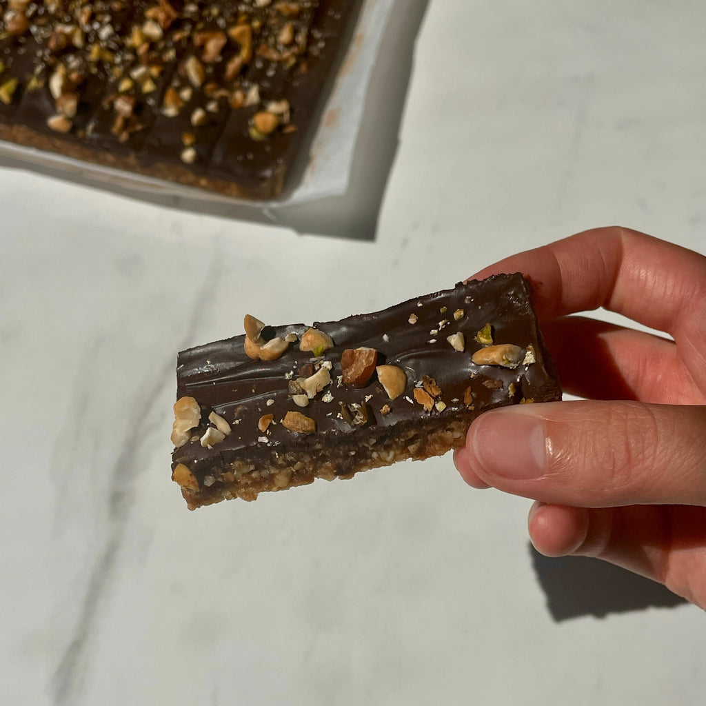 Date & Nut Bars (Vegan, No sugar added)